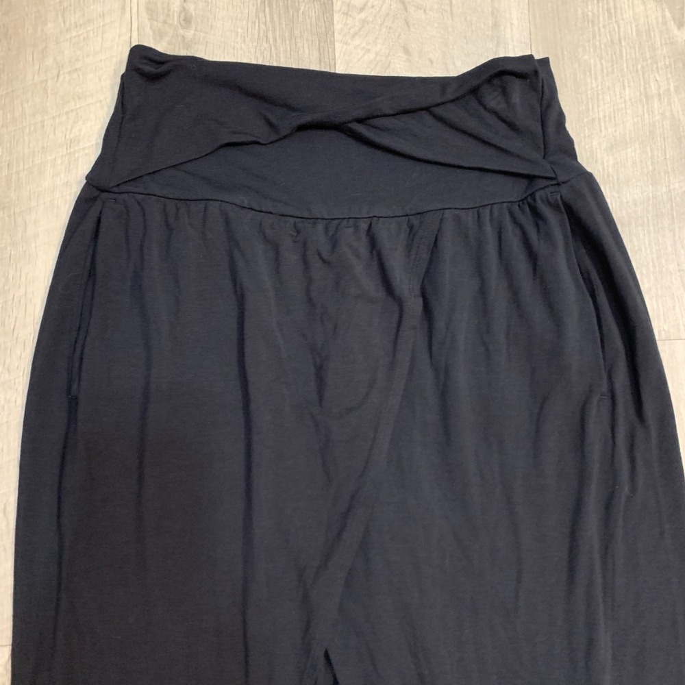 Athleta Black Wrap Front Lounge Yoga Sz Small Pants Draped Leg Slits Relaxed Fit - Picture 3 of 12